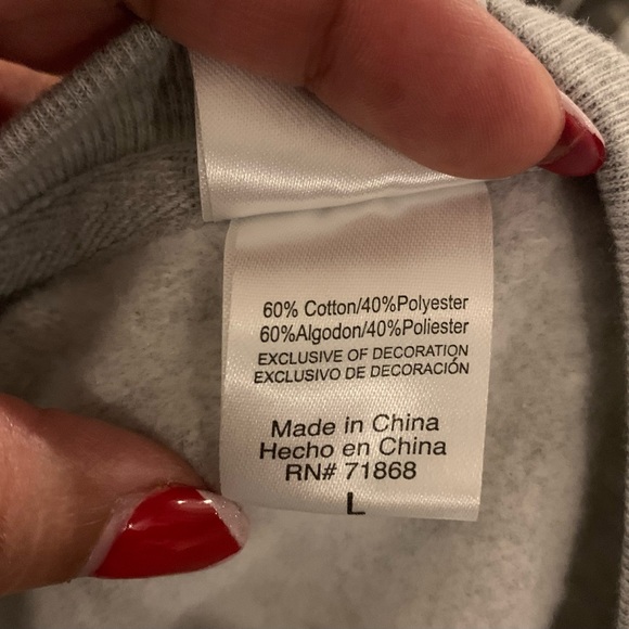 Mickey Mouse sweater- Lrg - Picture 5 of 5